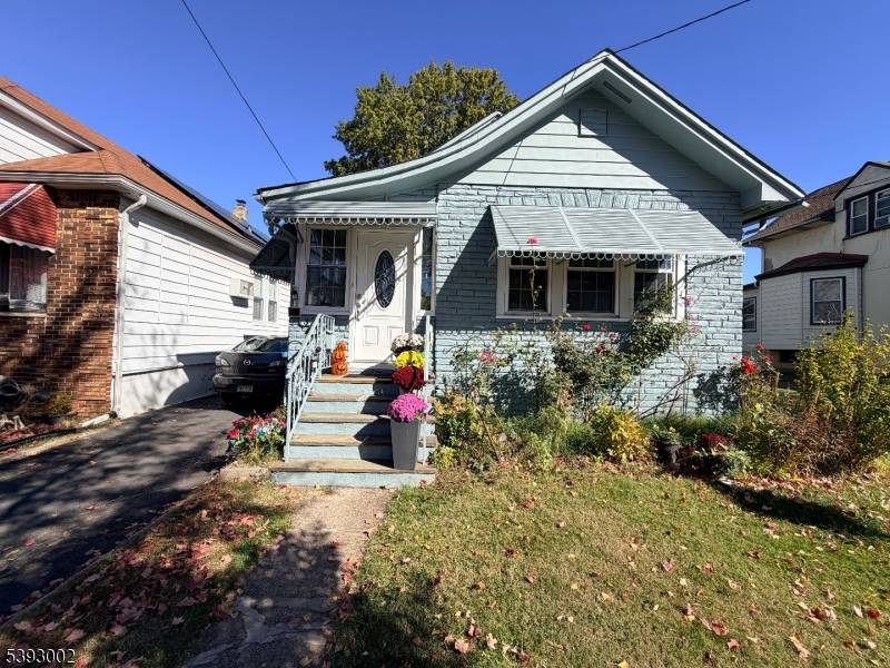 Linden City, NJ 07036,324 Dewitt St