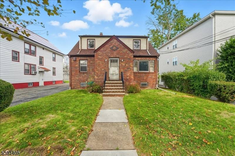 Passaic City, NJ 07055,116 Howard Ave