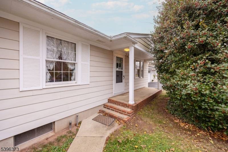 Flemington Boro, NJ 08822,81 Elwood Ave