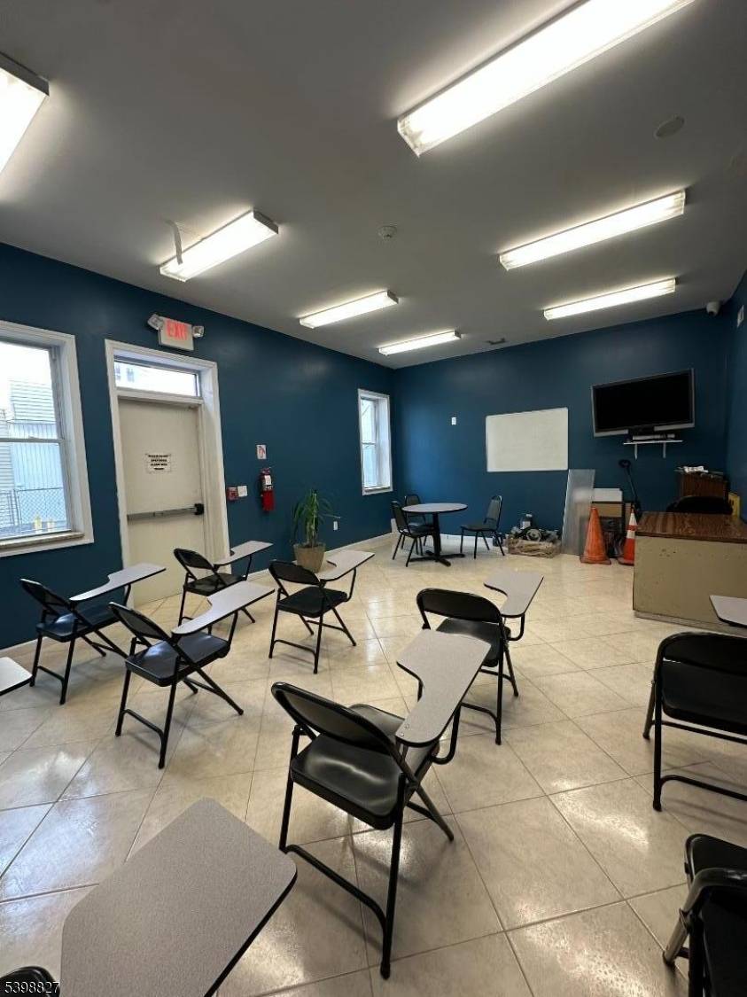 Clifton City, NJ 07011,1151 Main Ave