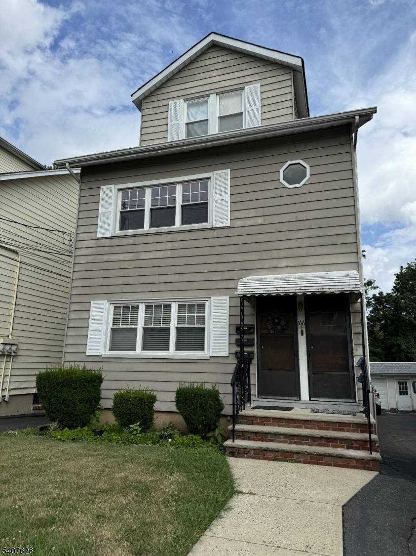 North Arlington Boro, NJ 07031,166 Rutherford Pl