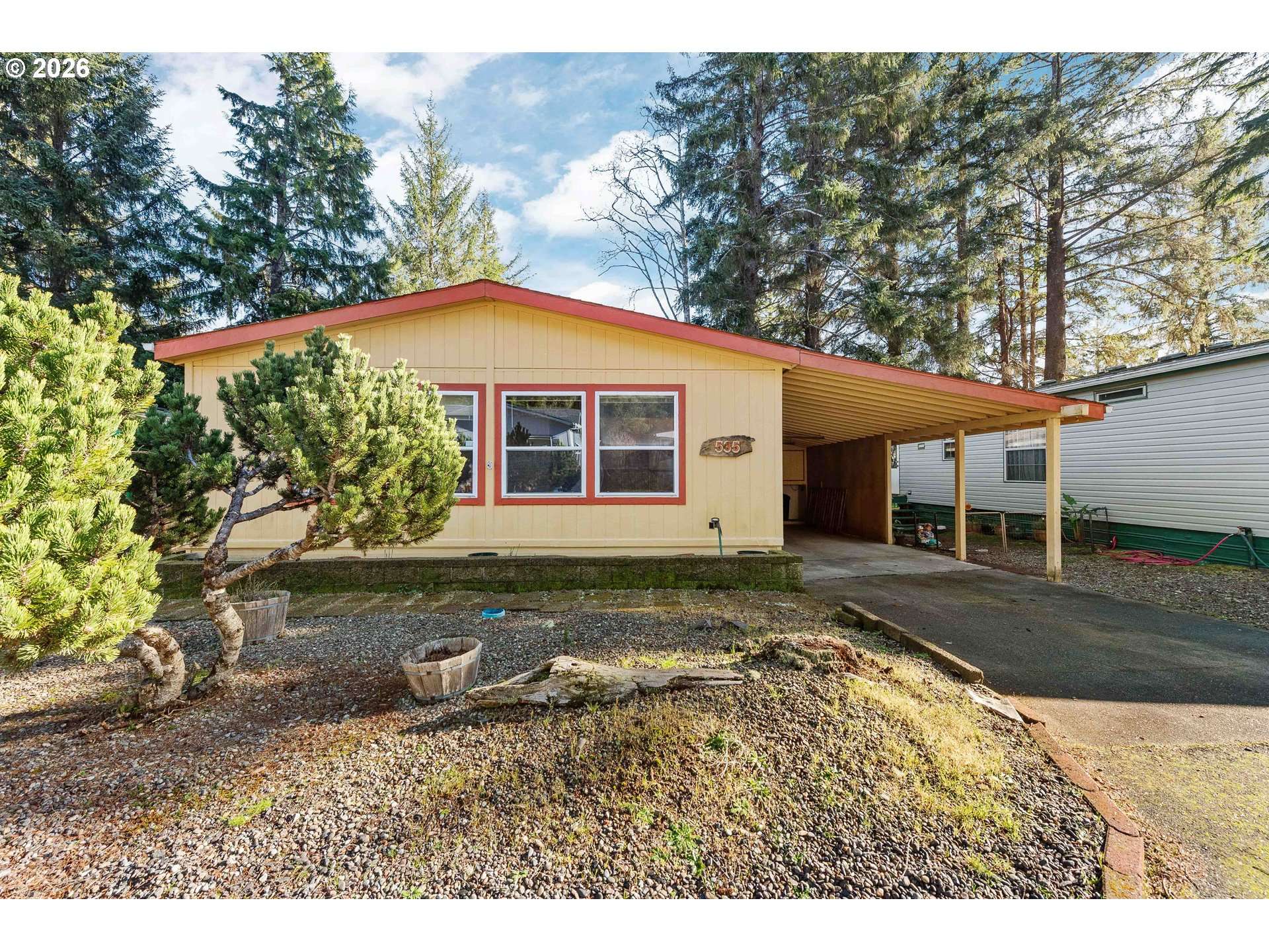 Coos Bay, OR 97420,535 SHOREPINES AVE