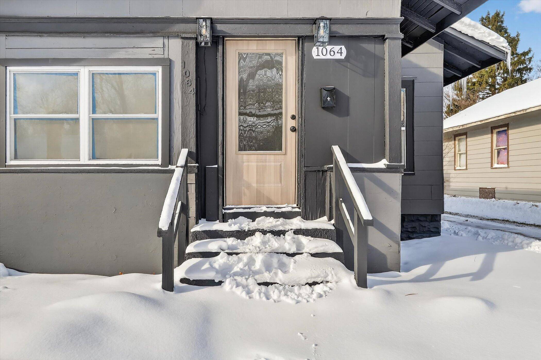 Benton Harbor, MI 49022,1064 Ogden AVE