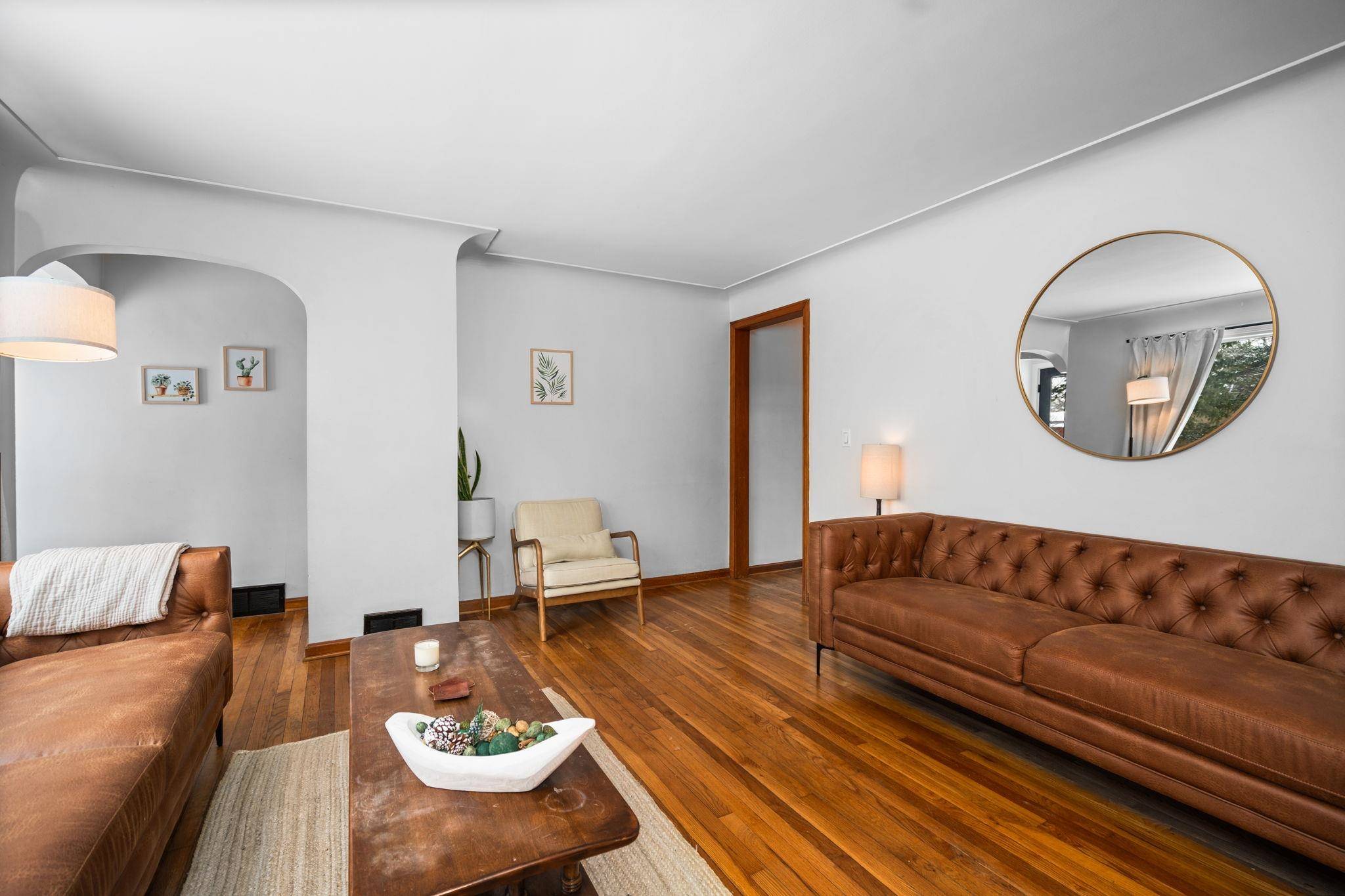 Traverse City, MI 49686,356 Huron