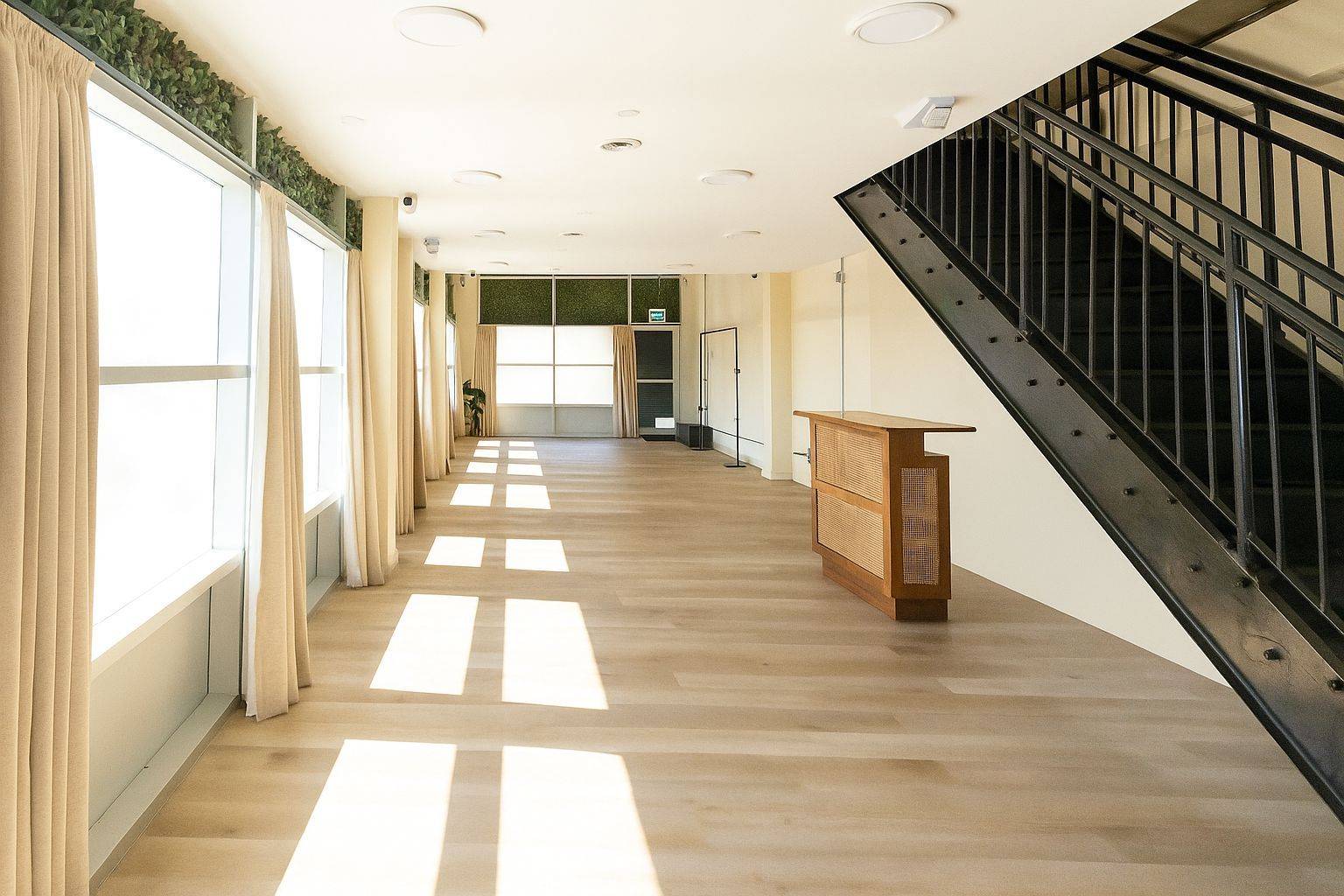 Toronto E04, ON M1L 0J2,101 Lebovic AVE #F01