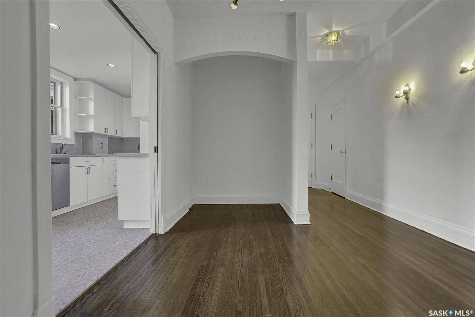 Regina, SK S4P 0S7,2305 Victoria AVENUE ##209