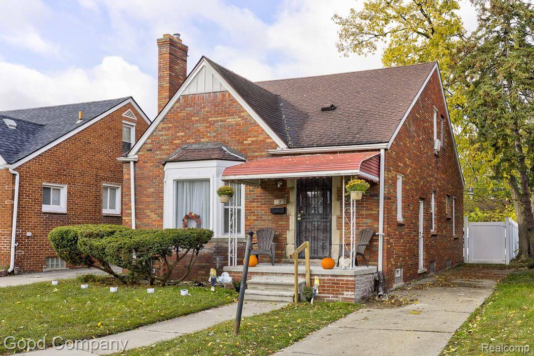 Detroit, MI 48235,17333 Mansfield ST