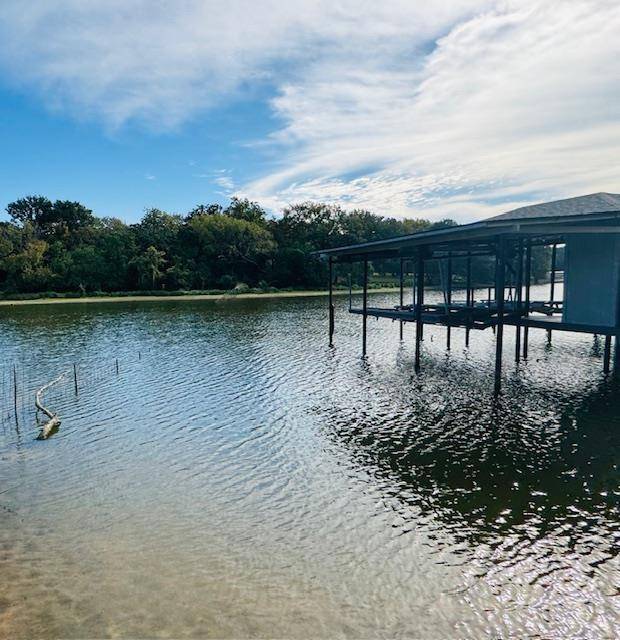 Enchanted Oaks, TX 75156,192 1st Oak Drive