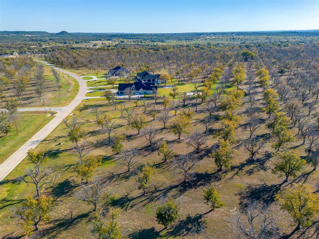Granbury, TX 76049,8313 W Landings Road