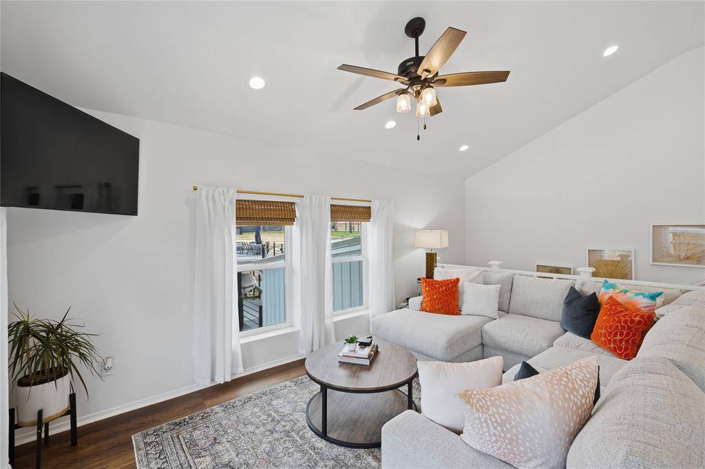 Mabank, TX 75156,126 Maples Trail