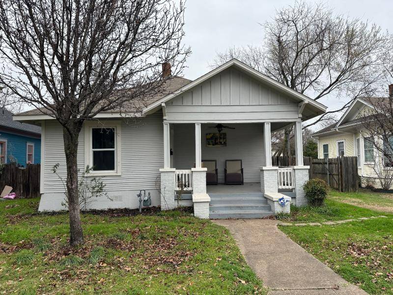 Dallas, TX 75208,526 S Clinton Avenue