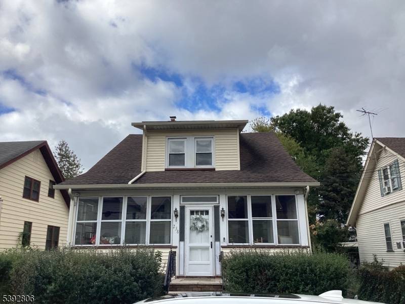 Paterson City, NJ 07503,238 Vernon Ave