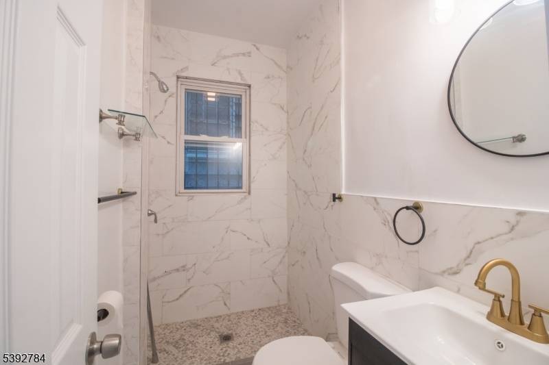 Irvington Twp., NJ 07111,93 21St St #1