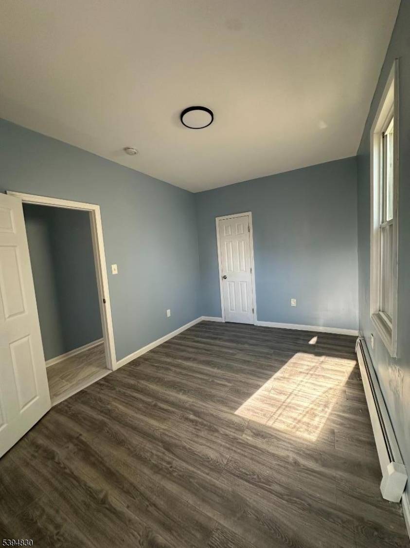 Paterson City, NJ 07514,334 11Th Ave #2