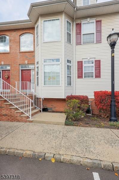 Rahway City, NJ 07065,1427 Barnhardt Ln