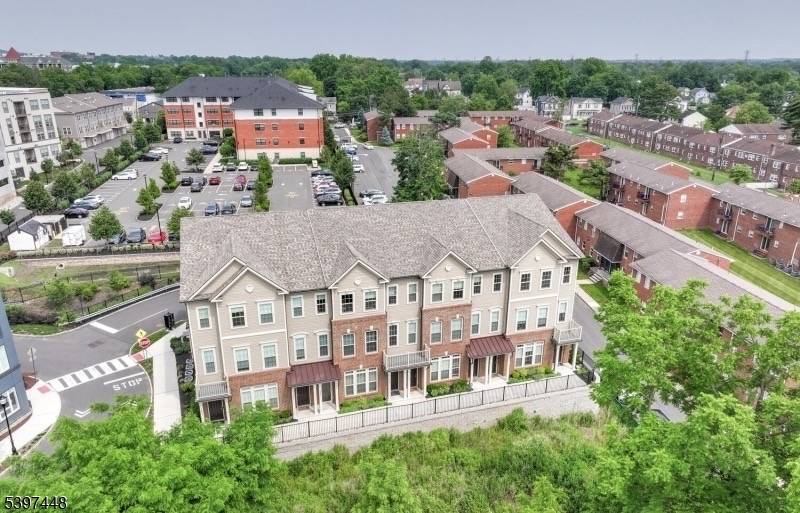 Somerville Boro, NJ 08876,1005 Station Rd