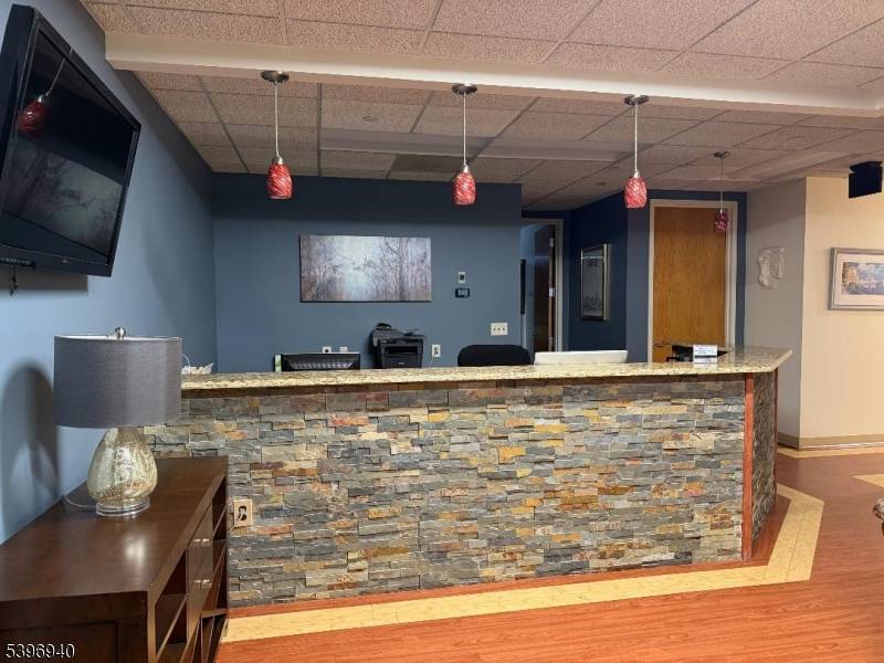 Denville Twp., NJ 07834,16 Pocono Rd