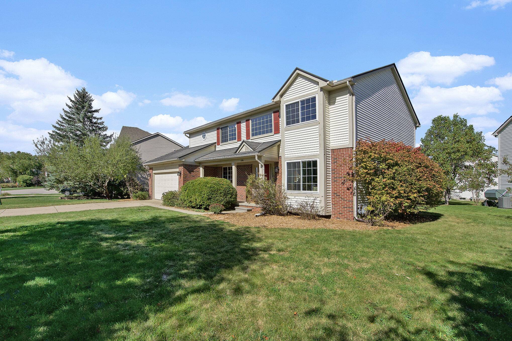 Ann Arbor, MI 48103,5776 Cedar Ridge DR