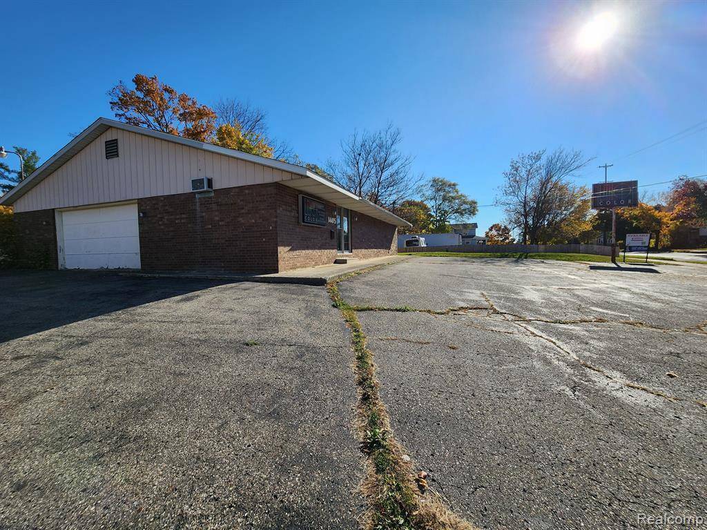 Lansing, MI 48906,1405 E Cesar E. Chavez AVE