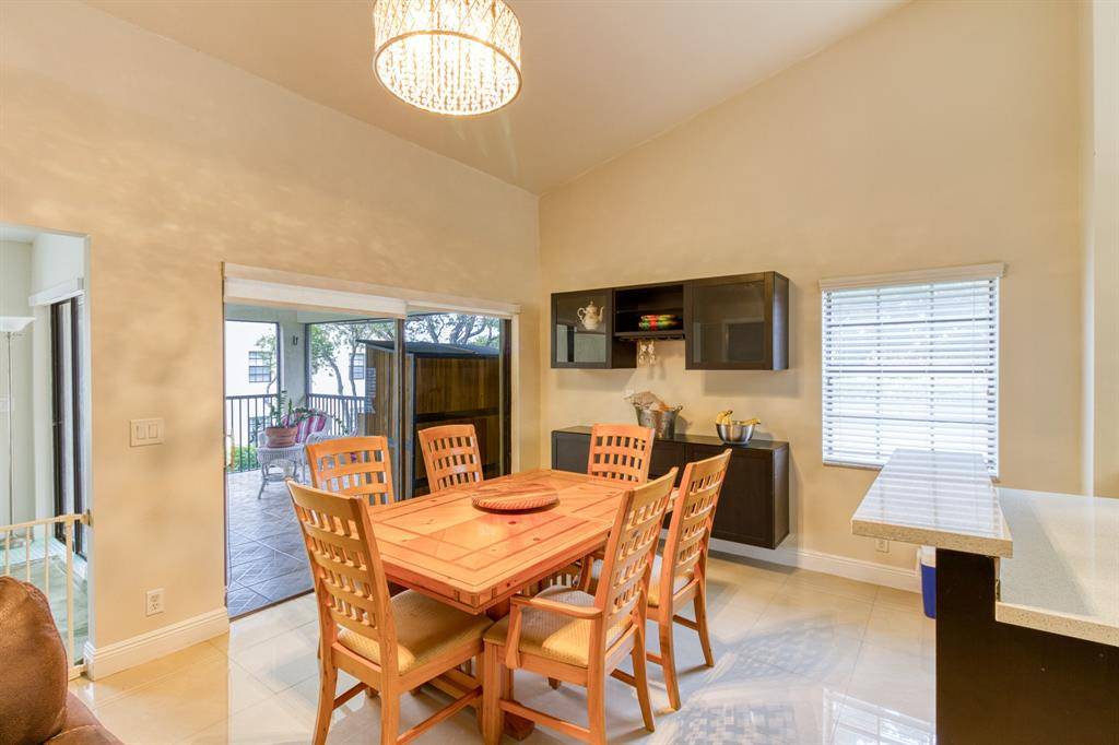 Deerfield Beach, FL 33442,612 Freedom Ct #612