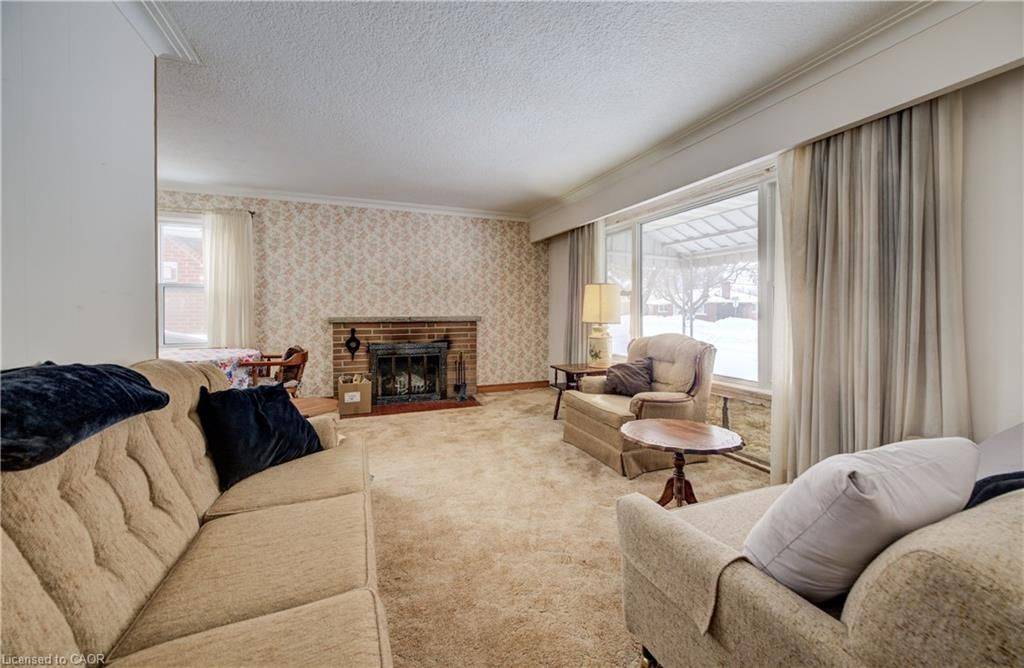 Guelph, ON N1E 4E5,33 ELGINFIELD DR