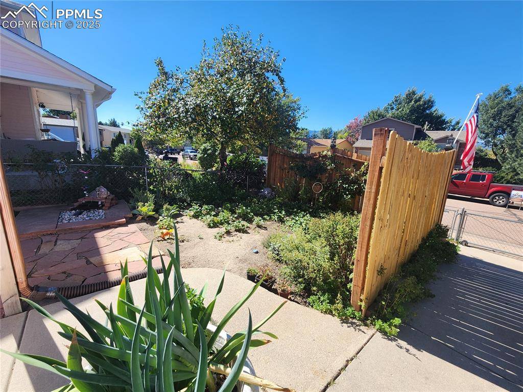 Colorado Springs, CO 80916,4535 Allison DR