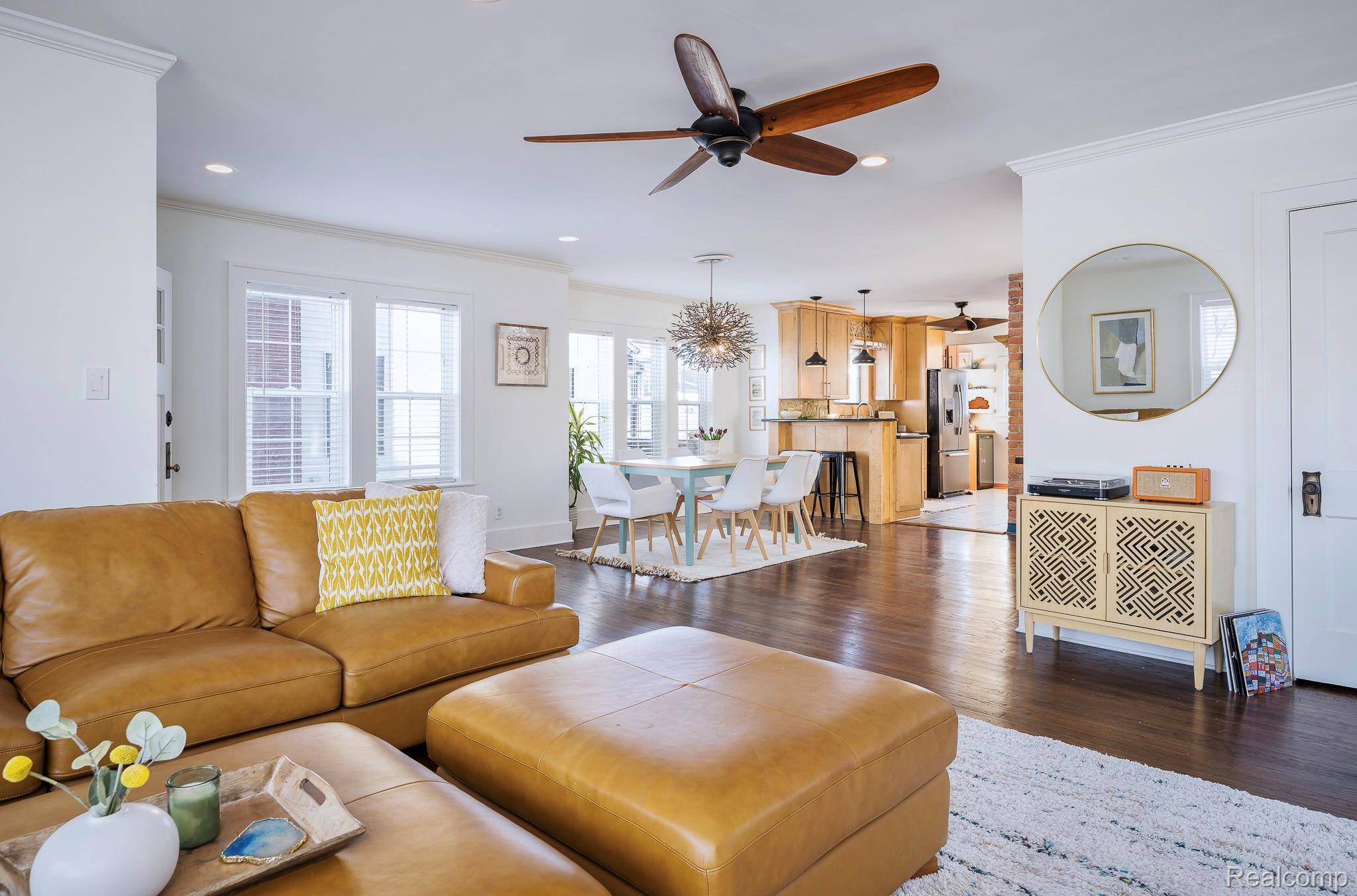 Royal Oak, MI 48067,930 E 2nd ST