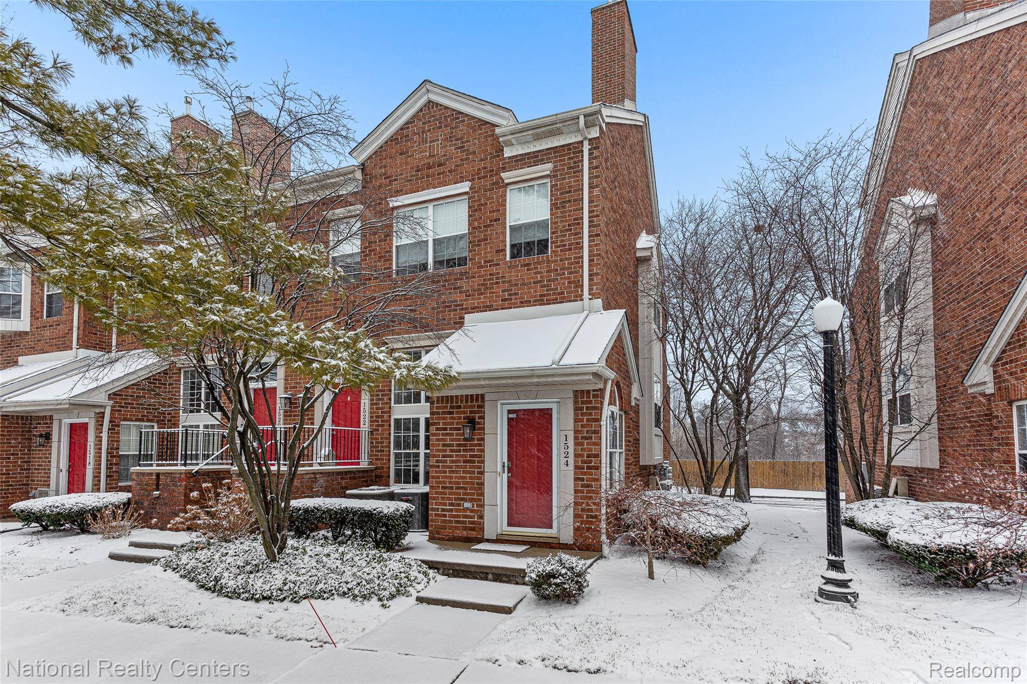 Royal Oak, MI 48067,1524 Maryland Club DR