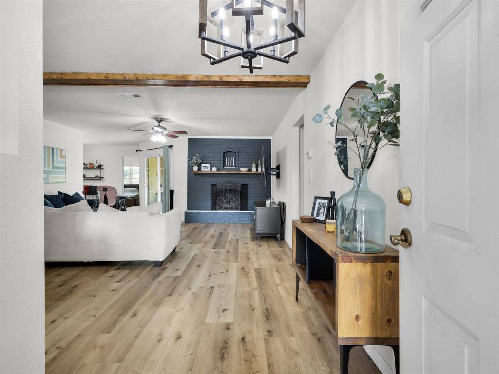 North Richland Hills, TX 76180,7529 Susan Court