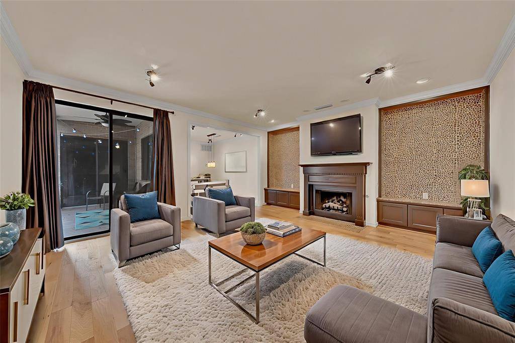 Fort Worth, TX 76107,5713 Pershing Avenue