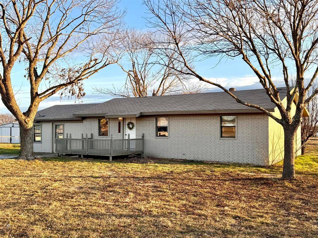 Bridgeport, TX 76426,207 County Road 3214