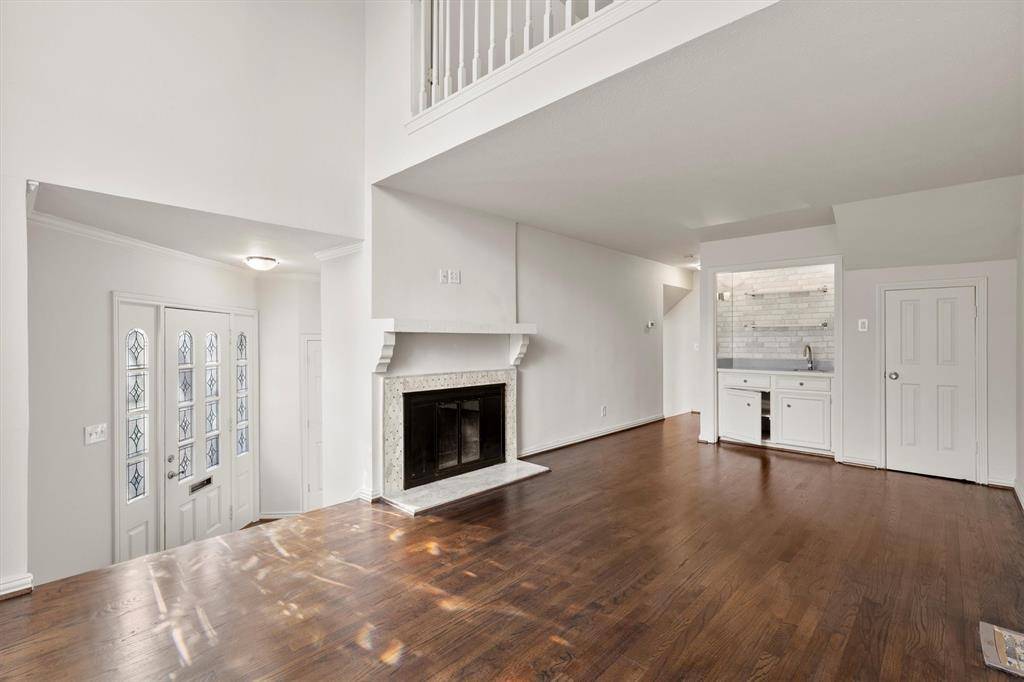 Dallas, TX 75209,3801 S Versailles Avenue