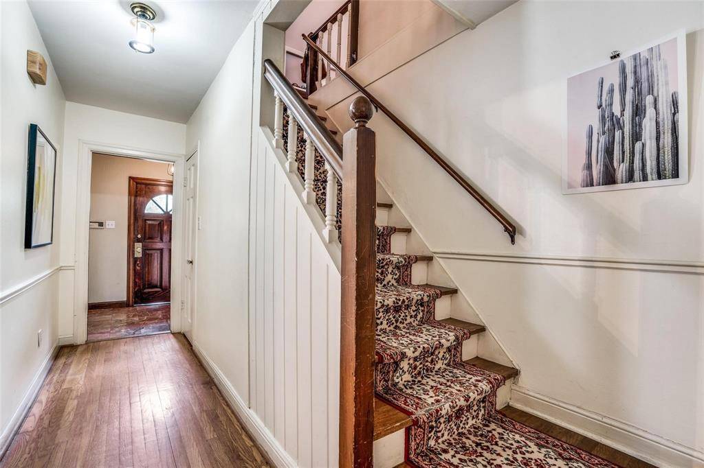 Dallas, TX 75206,5910 McCommas Boulevard