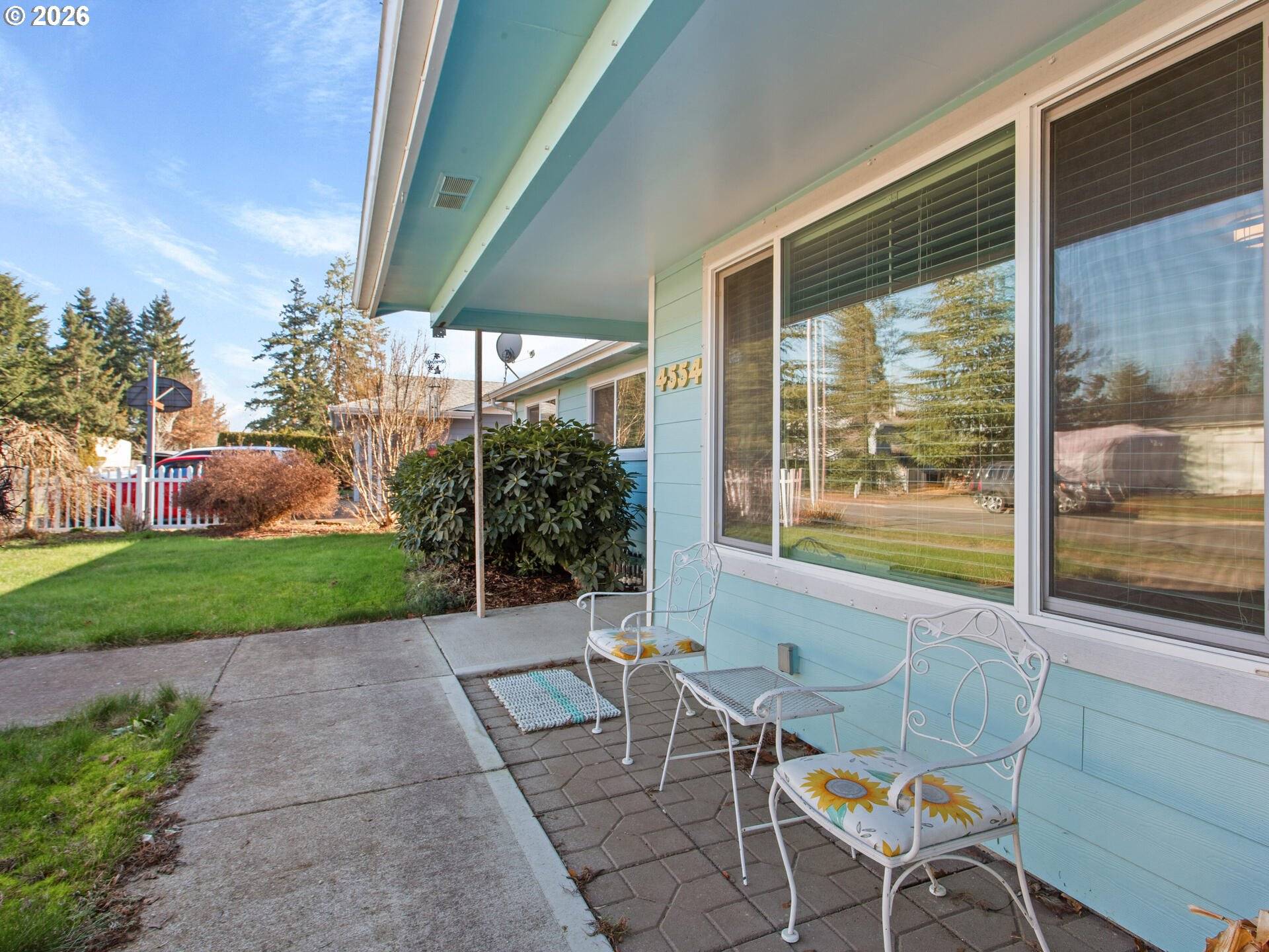 Salem, OR 97305,4554 JAN REE DR