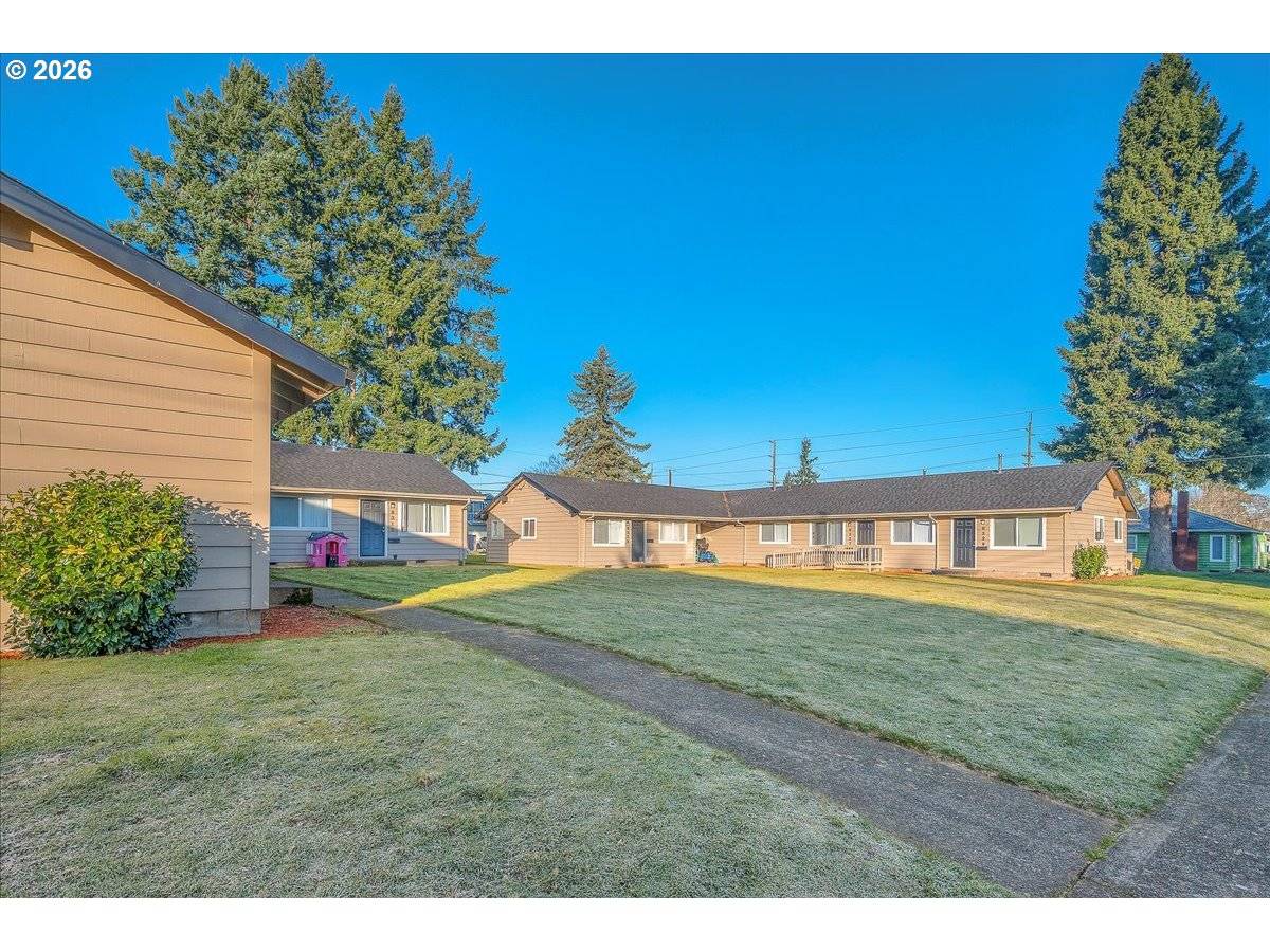 8309 8315 N DWIGHT AVE, Portland, OR 97203