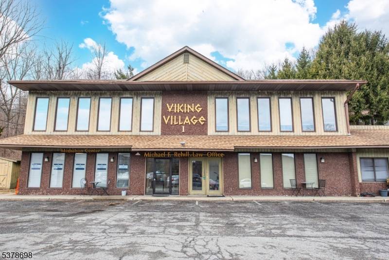 Vernon Twp., NJ 07462,1 State Rt 94 #E&F