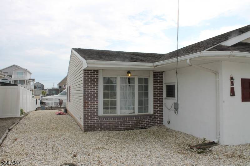 Little Egg Harbor Twp., NJ 08087,116 E Dory Dr