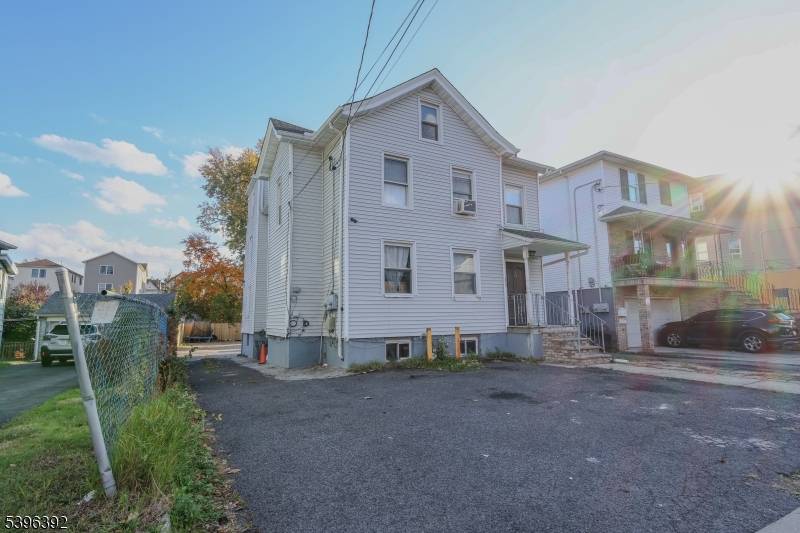 Elizabeth City, NJ 07208,48-50 Orchard St