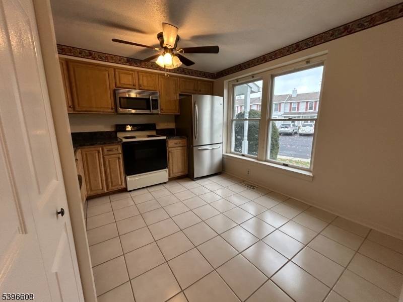 Franklin Boro, NJ 07416,40 Constitution Way