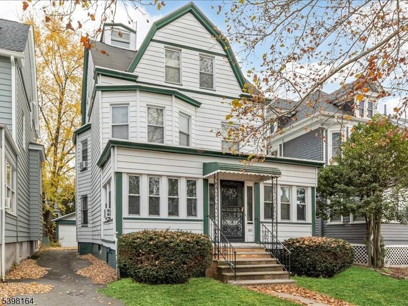 East Orange City, NJ 07017,181 Greenwood Ave