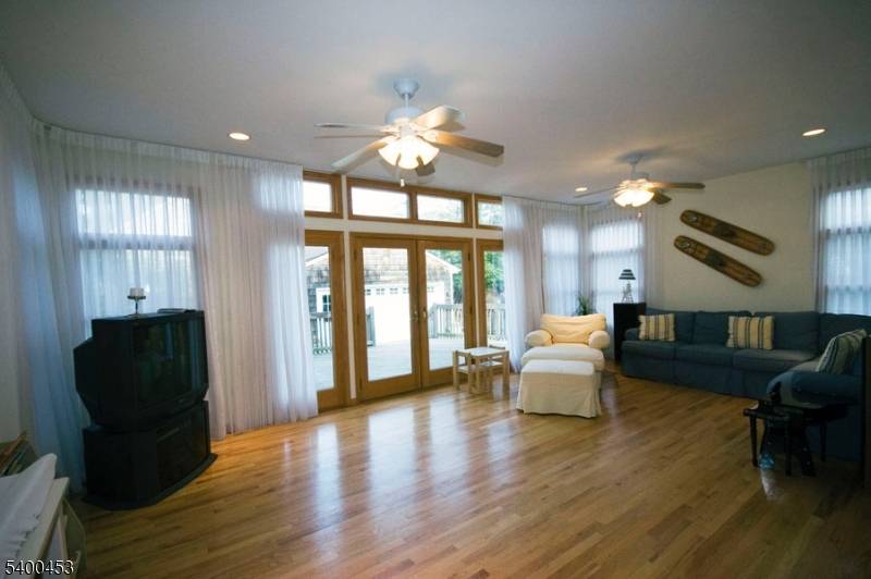 164 Osborne Ave, Bay Head Boro, NJ 08742