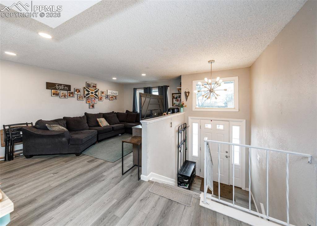 Colorado Springs, CO 80911,913 Cardinal ST