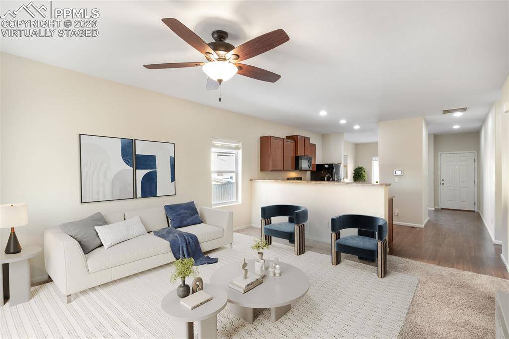 Colorado Springs, CO 80925,6672 Kearsarge DR