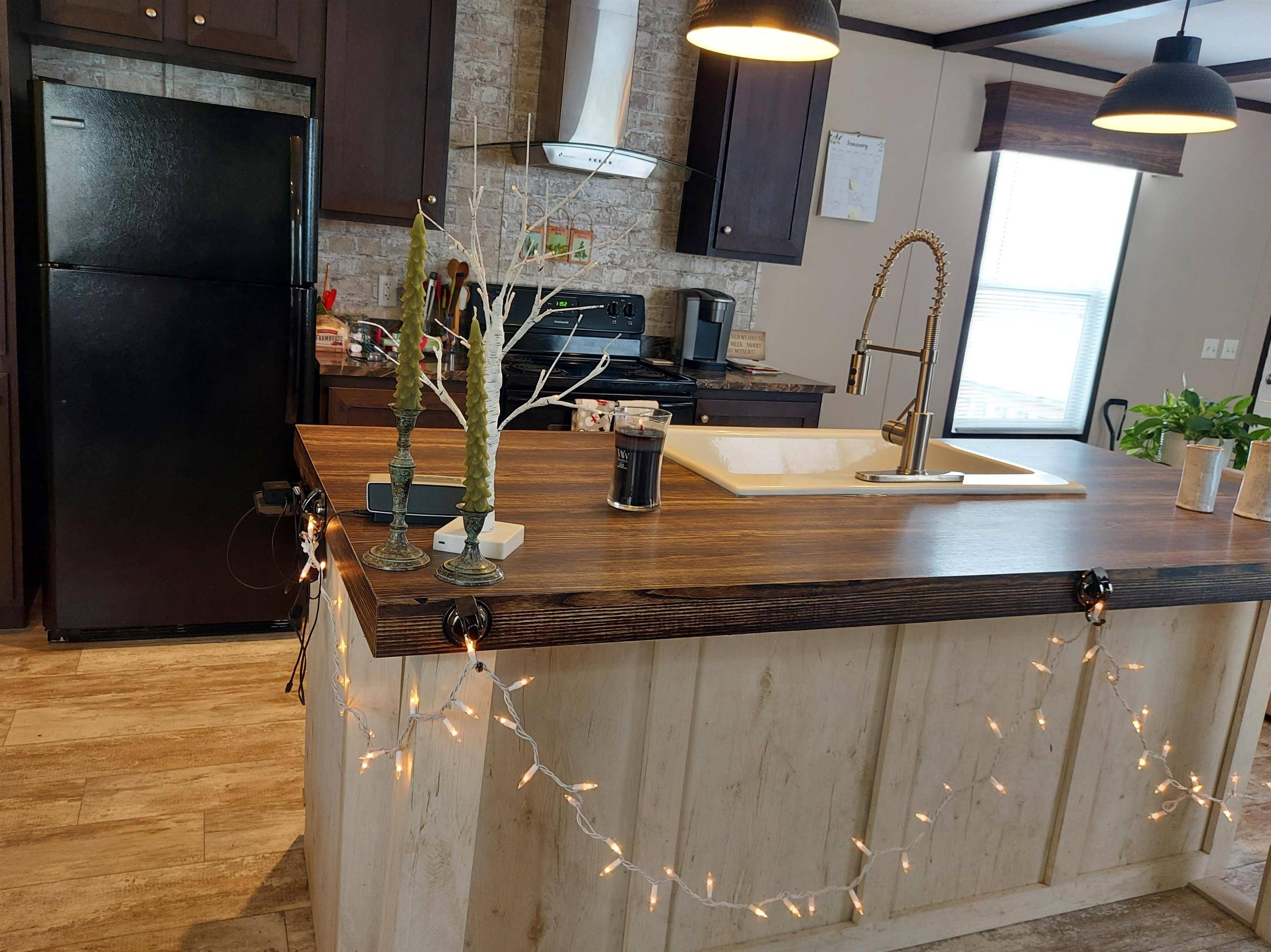 Traverse City, MI 49685,4096 Chicory LN