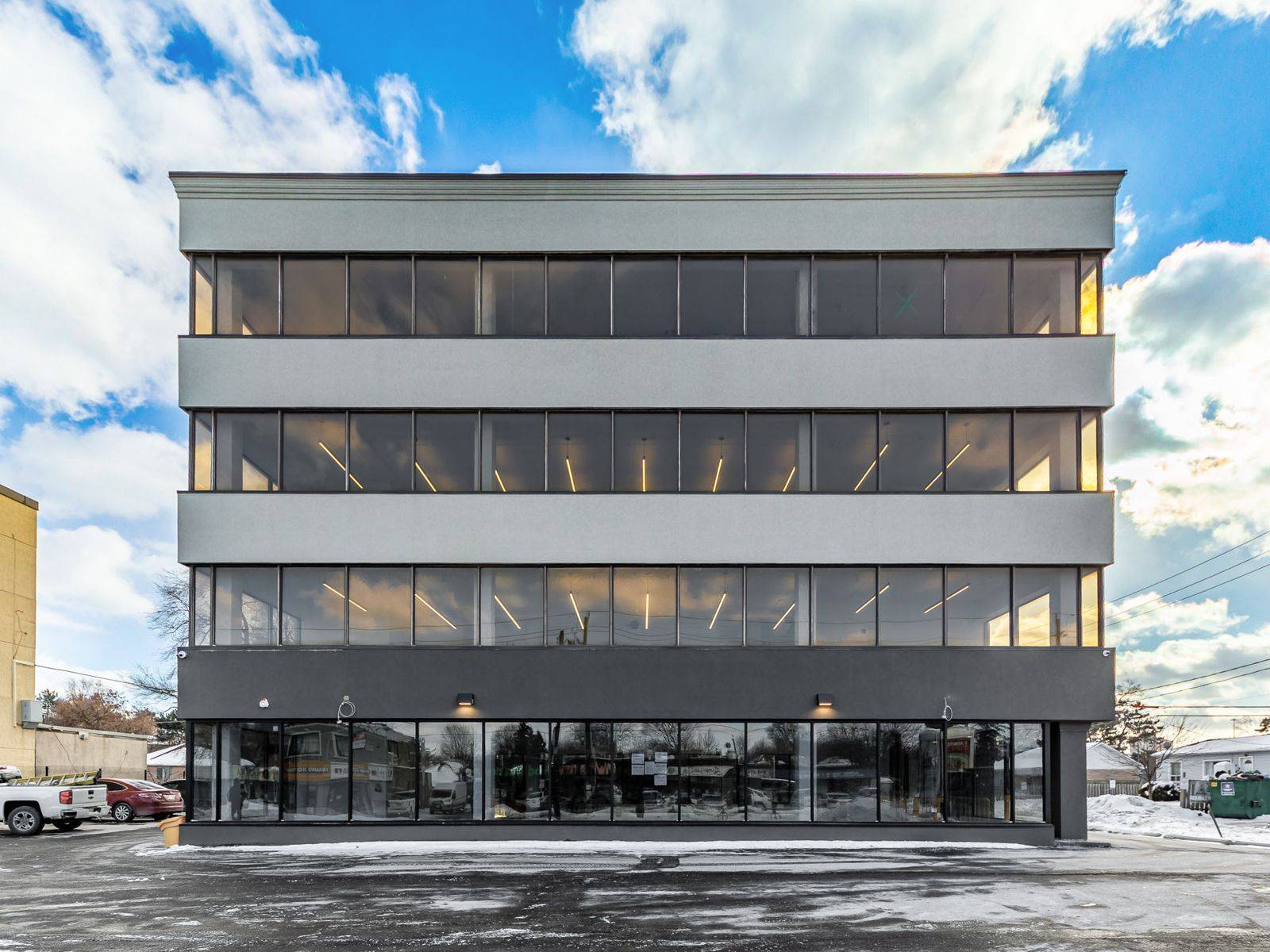 345 Wilson AVE #200, Toronto C06, ON M3H 5W1