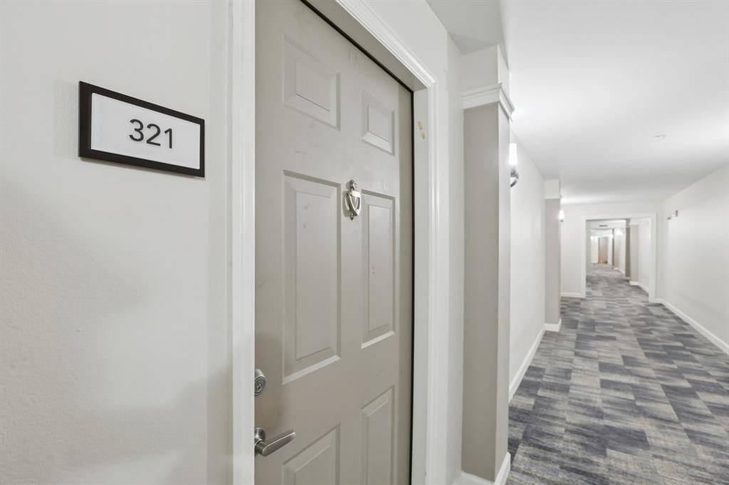 Fort Lauderdale, FL 33301,533 NE 3rd Ave #321