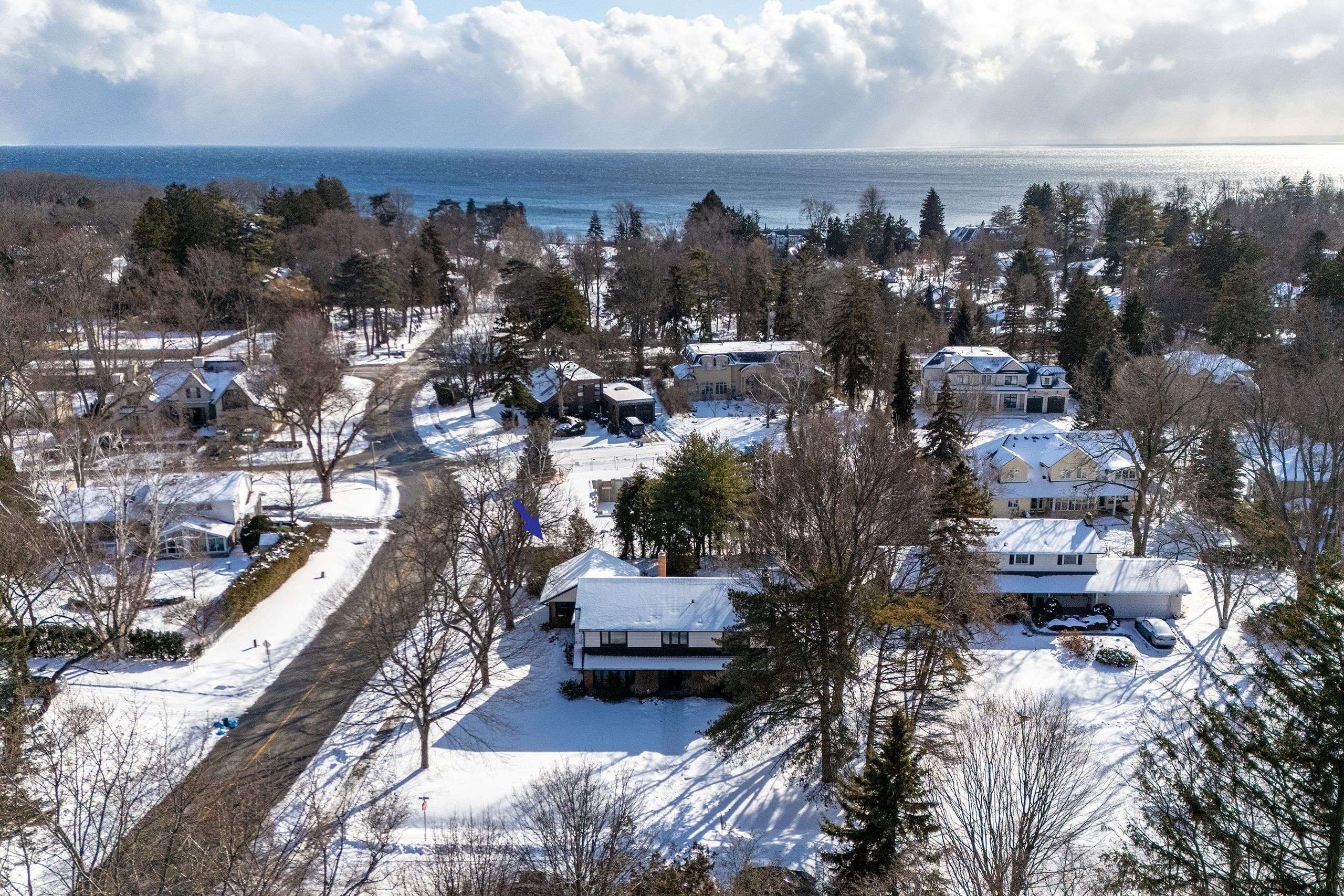 Oakville, ON L6J 4L1,134 Abbey CT