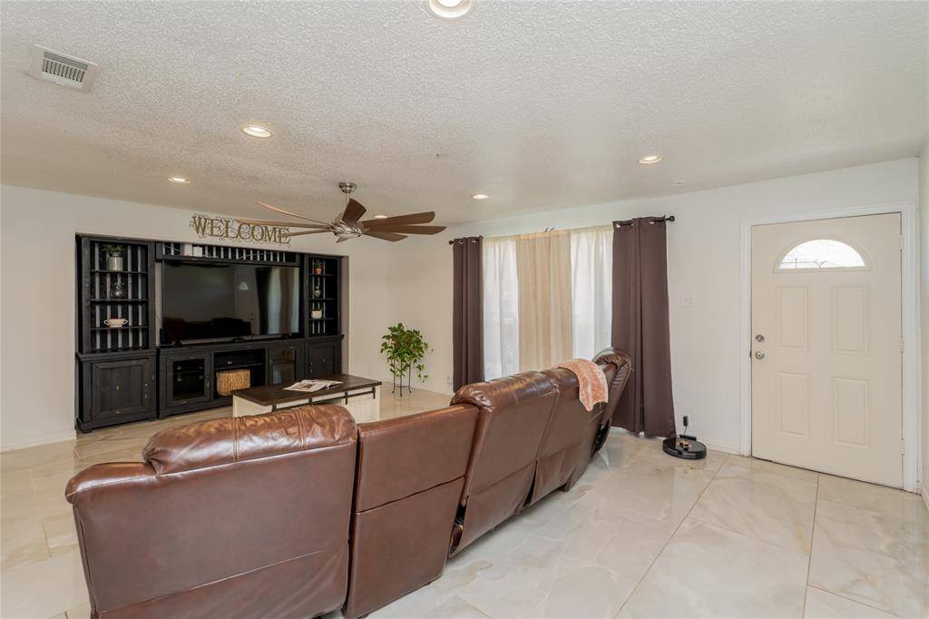 Mesquite, TX 75150,4133 Sherwood Drive