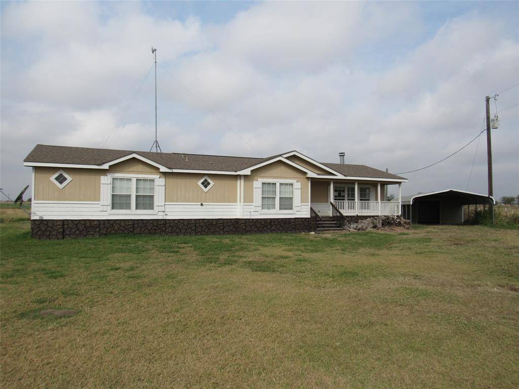 West, TX 76691,2009 Bluhm Road