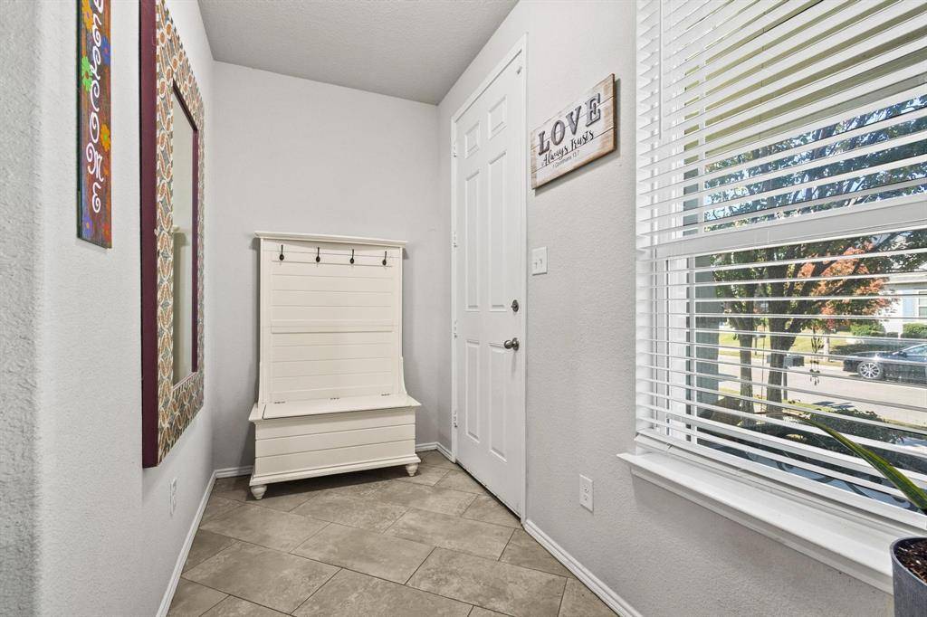 Aubrey, TX 76227,1420 Bull Street